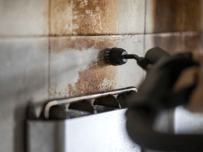 Detailfoto Lans Staalborstel Aanslag Verwijderen