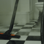 sanitair vloer reinigen