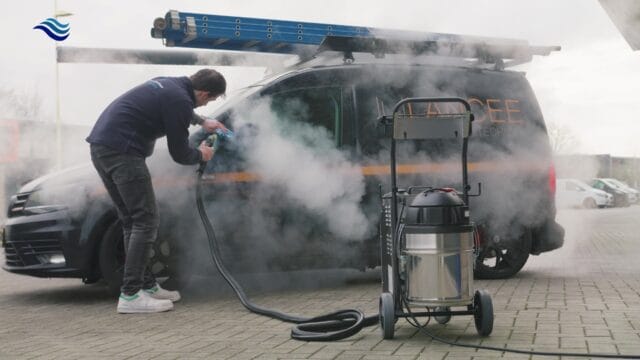 promo video auto reinigen met c50